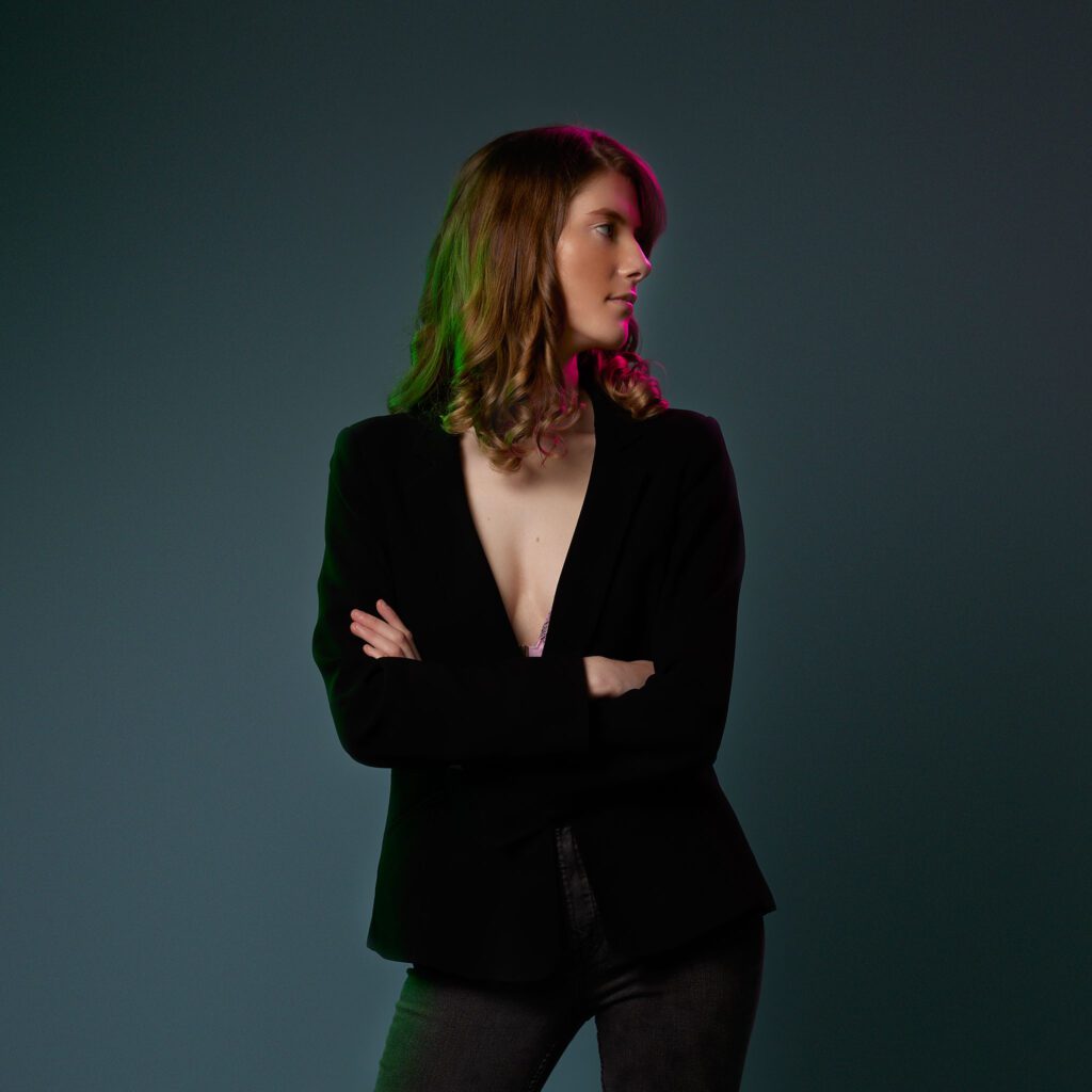 model billeder af ung pige