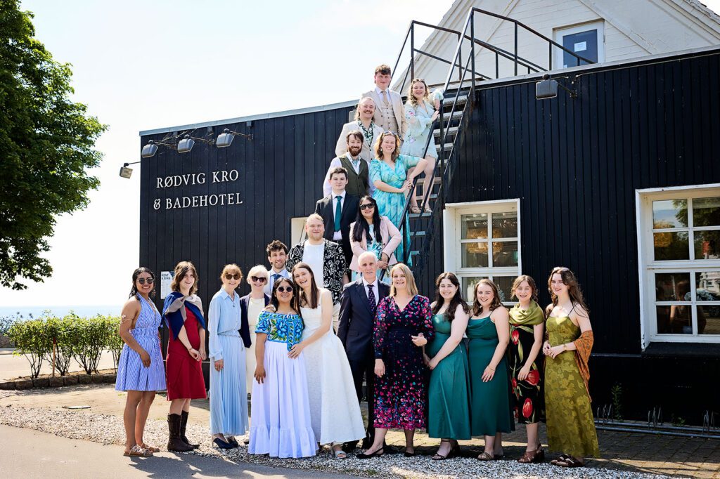 brides and their guests at roedvig inn